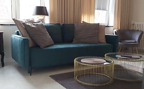 Central Apartments Astoria 1